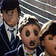The Wall, Alan Parker - Crianças com máscaras
