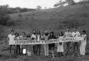 cooperativismo-enca84 Cooperativismo no VIII Enca - São Lourenço, 1984.